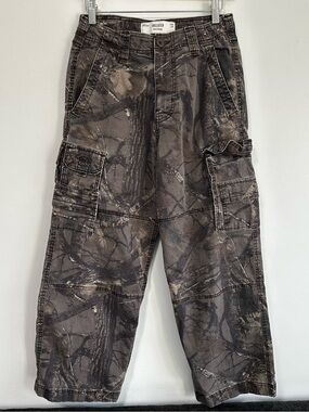 Hollister Super Baggy Camo Cargo Pants 28